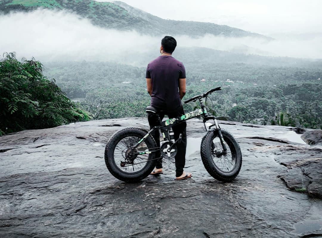 Downhill Biking in New Zealand: An Adrenaline-Packed Adventure